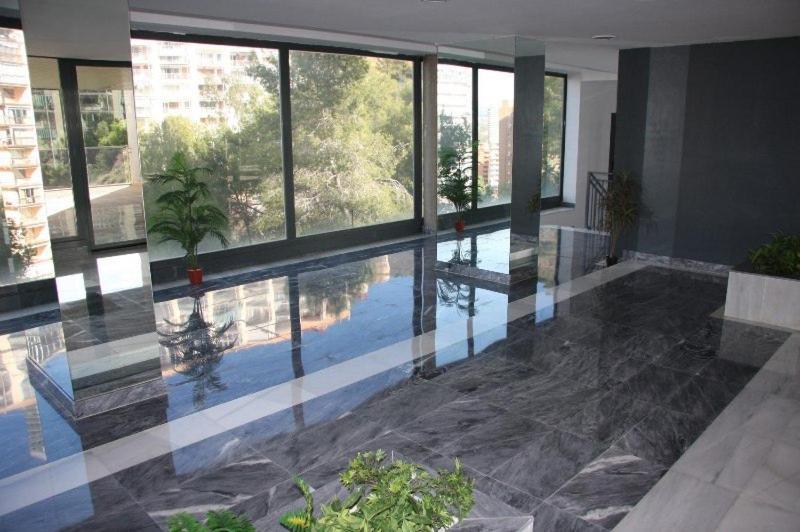 Vista Al Mar Apartment Бенидорм Екстериор снимка