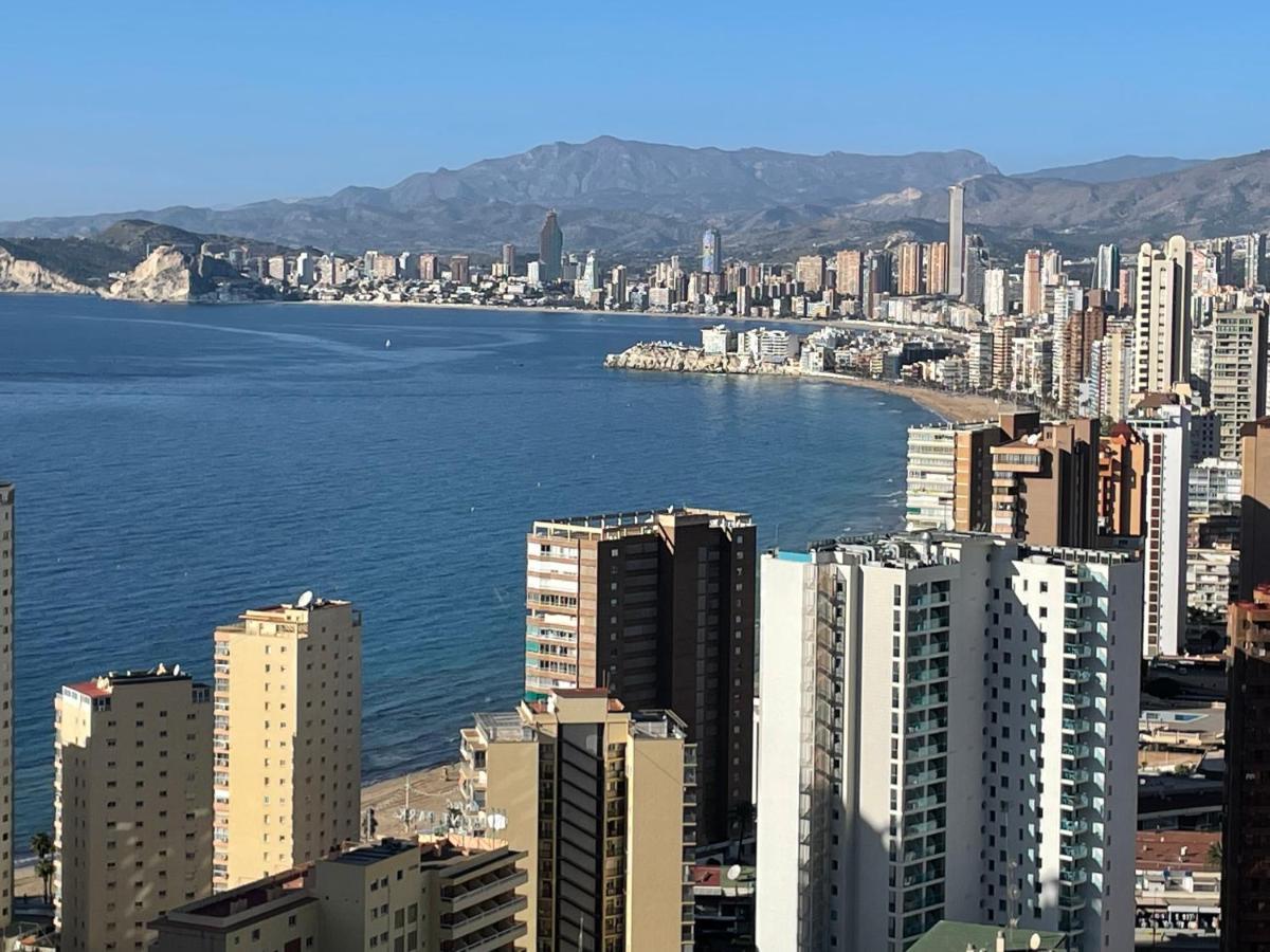 Vista Al Mar Apartment Бенидорм Екстериор снимка