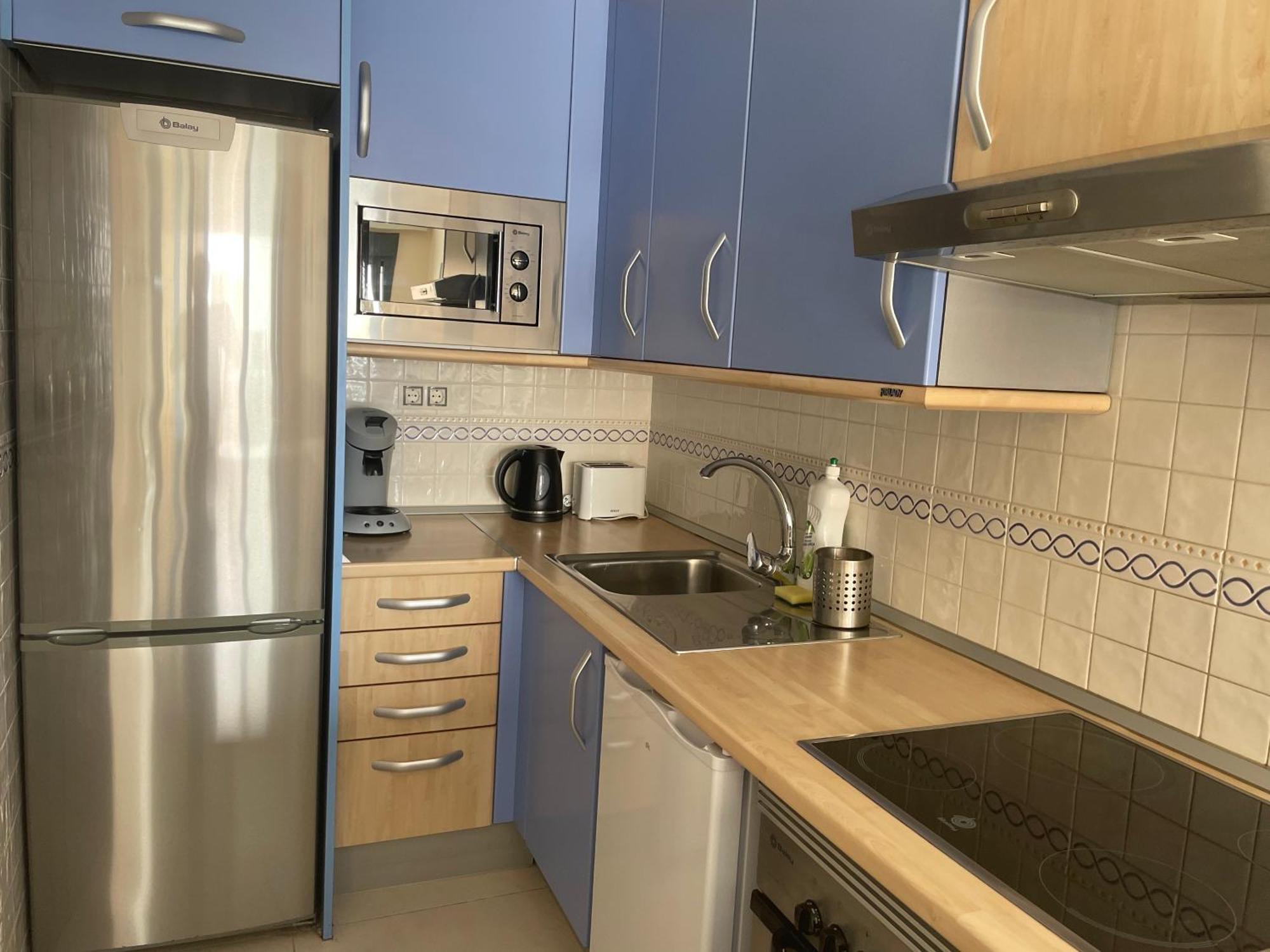 Vista Al Mar Apartment Бенидорм Екстериор снимка