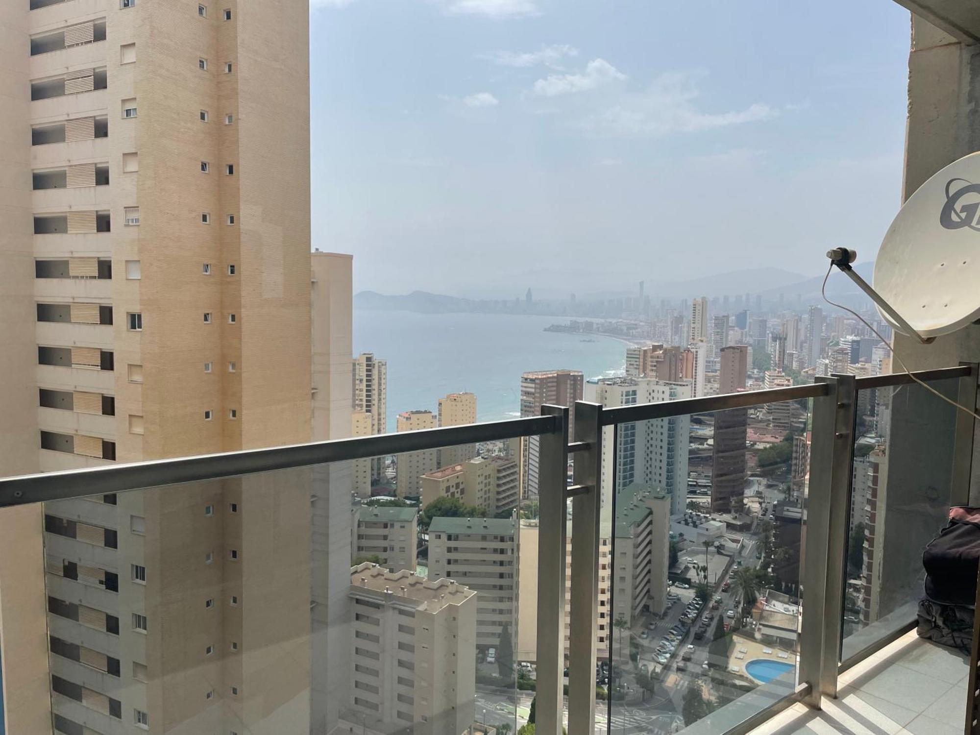 Vista Al Mar Apartment Бенидорм Екстериор снимка