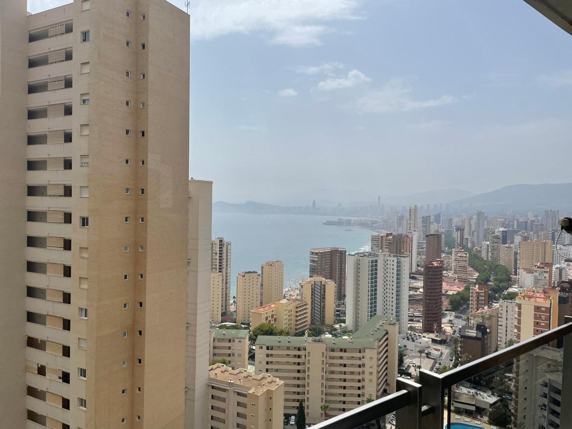 Vista Al Mar Apartment Бенидорм Екстериор снимка